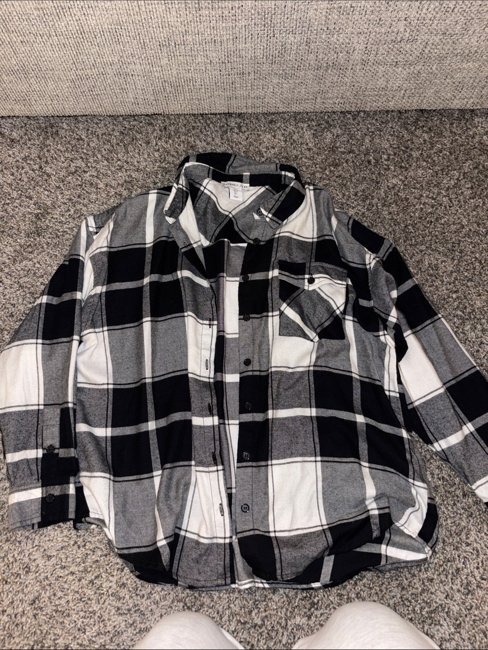 Black and White Plaid Women’s flannel
